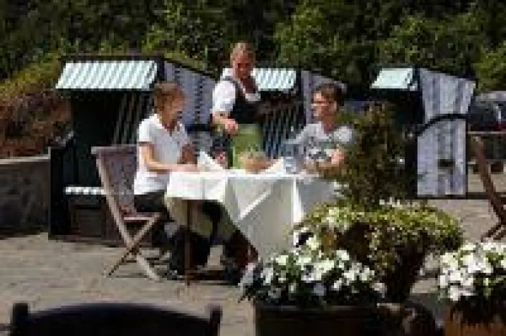 Bild: Heringswochen im Forsthaus Damerow