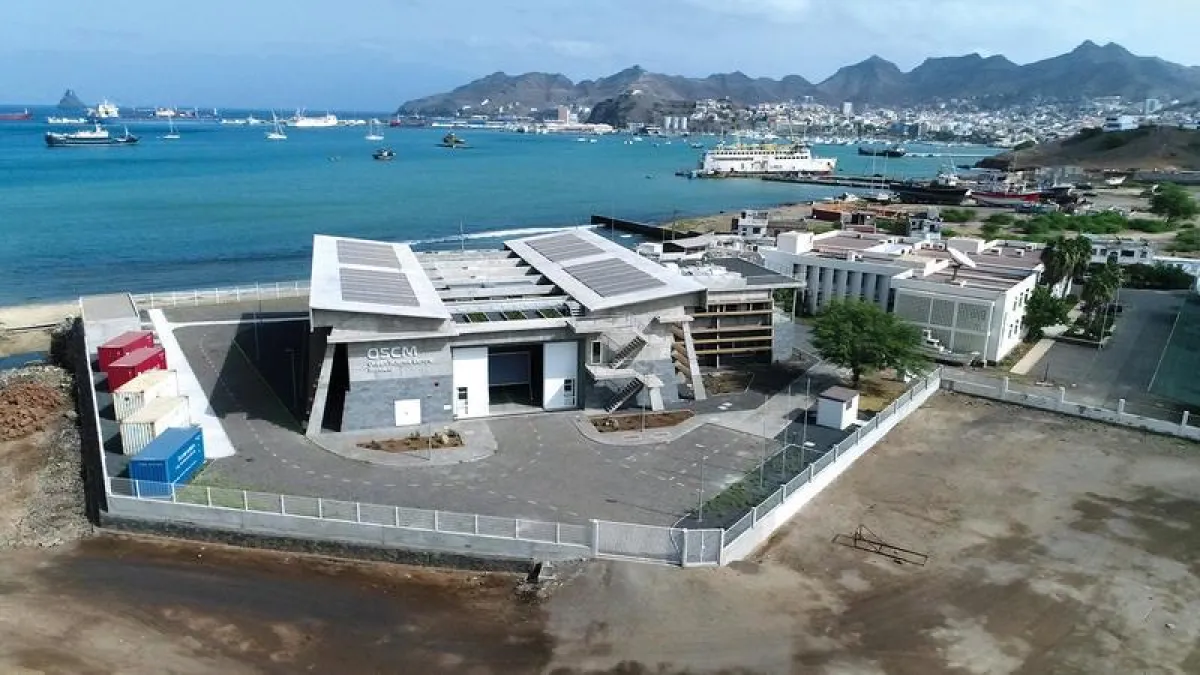 Luftaufnahme des Ocean Science Centres Mindelo. (Foto: E. Silva Delgado.)