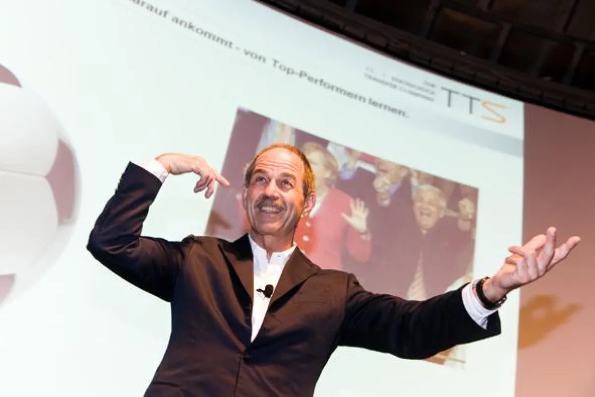 Mentales Training ist der Schlüssel für Top-Performance, erläutert Prof. Dr. Hans Eberspächer beim TTS Knowledge Transfer Forum.