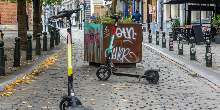 Bild: E-Scooter: Sharing-Anbieter Dott unterstützt Corona-Held*innen