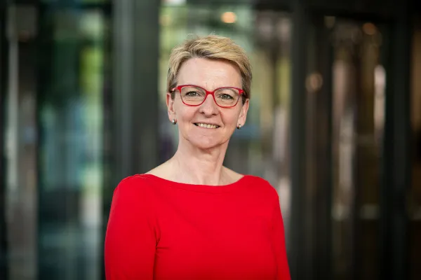Bild: Wechsel an der UFZ-Spitze / Dr. Sabine Matthiä wird neue Administrative Geschäftsführerin