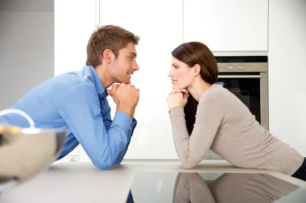 Bild: Vorsicht beim Flirt – Darüber müssen Immobilienverkäufer informieren