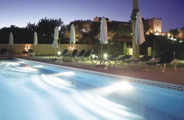 Bild: Luxusurlaub im 4-Sterne-Fincahotel wird bezahlbar - Hotel Son Amoixa Vell auf Mallorca bietet Sparangebot