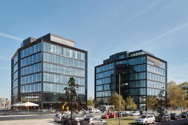 Bild: Aus Düsseldorf über „MG ist IN“ zum Mietvertrag in Mönchengladbach