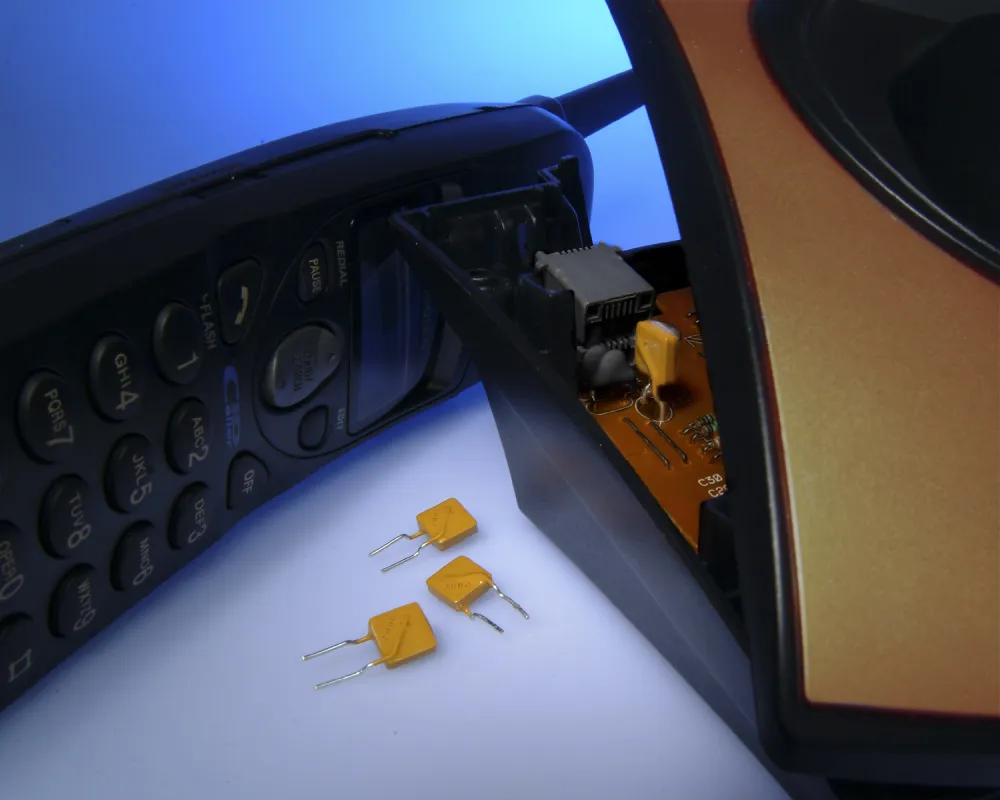 Das PolySwitch-Bauelement TRF600-150 ist um 25% kleiner als bisherige Versionen und kann in Telekommunikations- und Netzwerkgeräten eingesetzt werden.