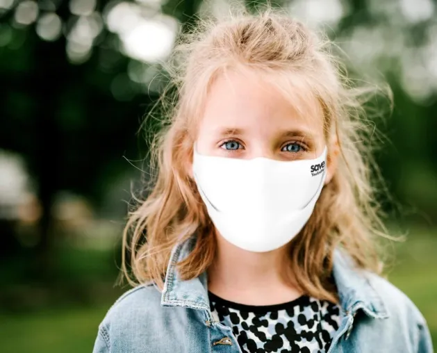 Bild: Bestens geschützt mit den Kinder-Stoffmasken aus 100% Baumwolle mit Spezial-Filter von save YouAndMe