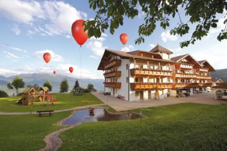 Die Jubelwochen bei Familotel gehen in die Verlängerung Bild: Die Jubelwochen bei Familotel gehen in die Verlängerung