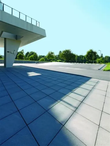 hansebeton-STEIN liefert Rhomba-Plattensystem für Betonstein-Preisträger Bild: hansebeton-STEIN liefert Rhomba-Plattensystem für Betonstein-Preisträger