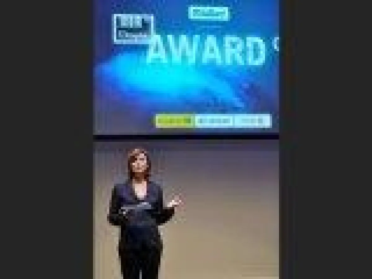 Moderatorin Sandra Maischberger führt den ganzen Abend durchs Programm