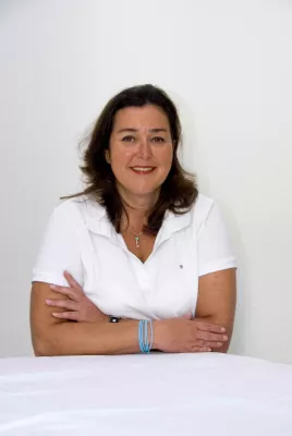 Bild: Osteoporose und Rückenschmerzen:  Experten Physiotherapie für eine gesunde Wirbelsäule