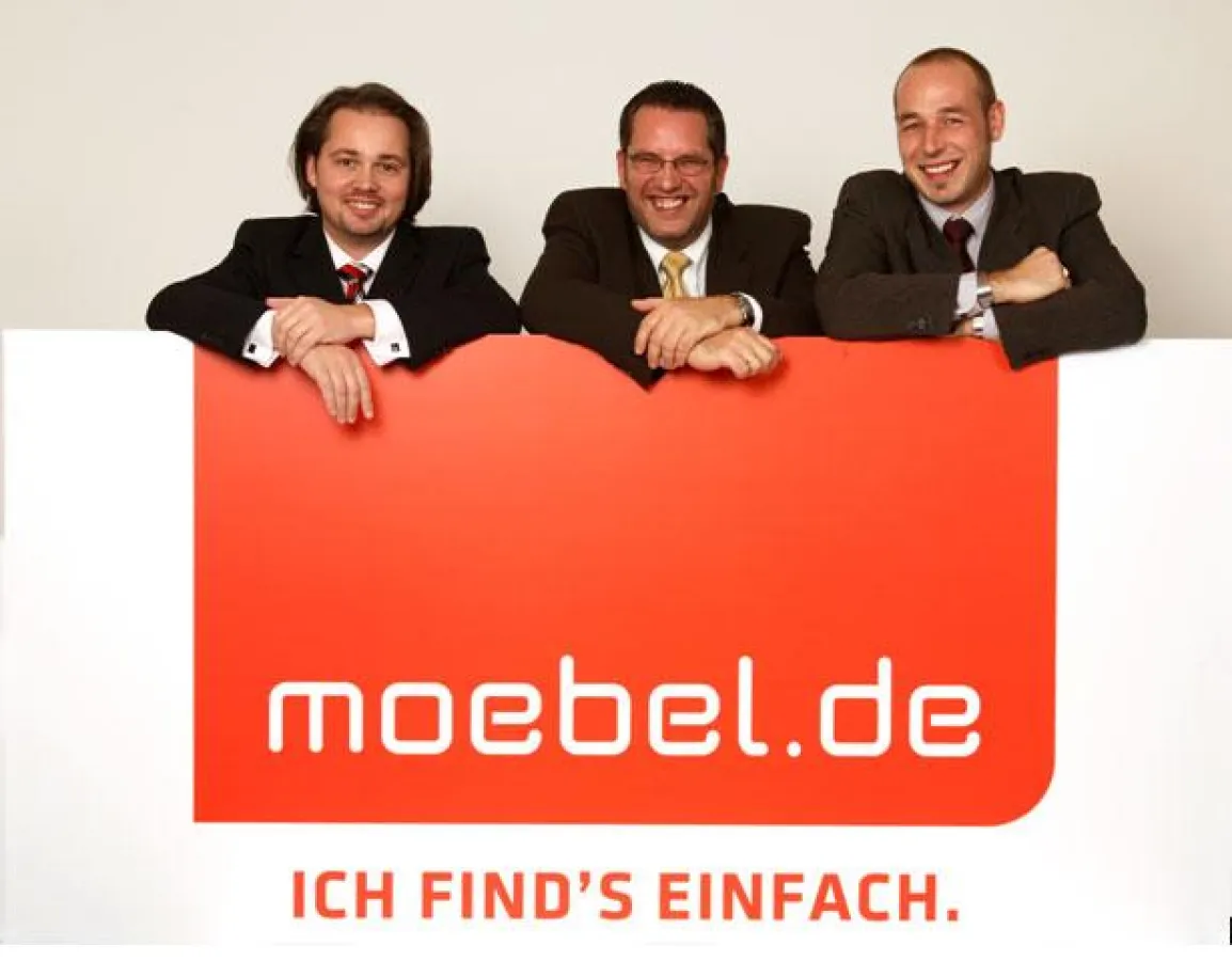 Fotoinfo (von lks. nach r.): Robert Kabs (Vorstand), Andreas Sude (Portalmanager), Arne Stock (Vorstand)