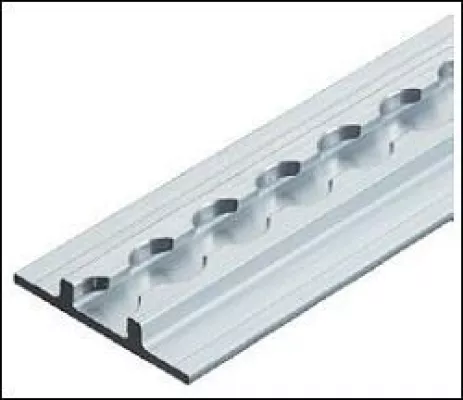 Bild: Motorrad verzurren - Zurrschienen von MotoMove - Motorrad Transport Zubehör