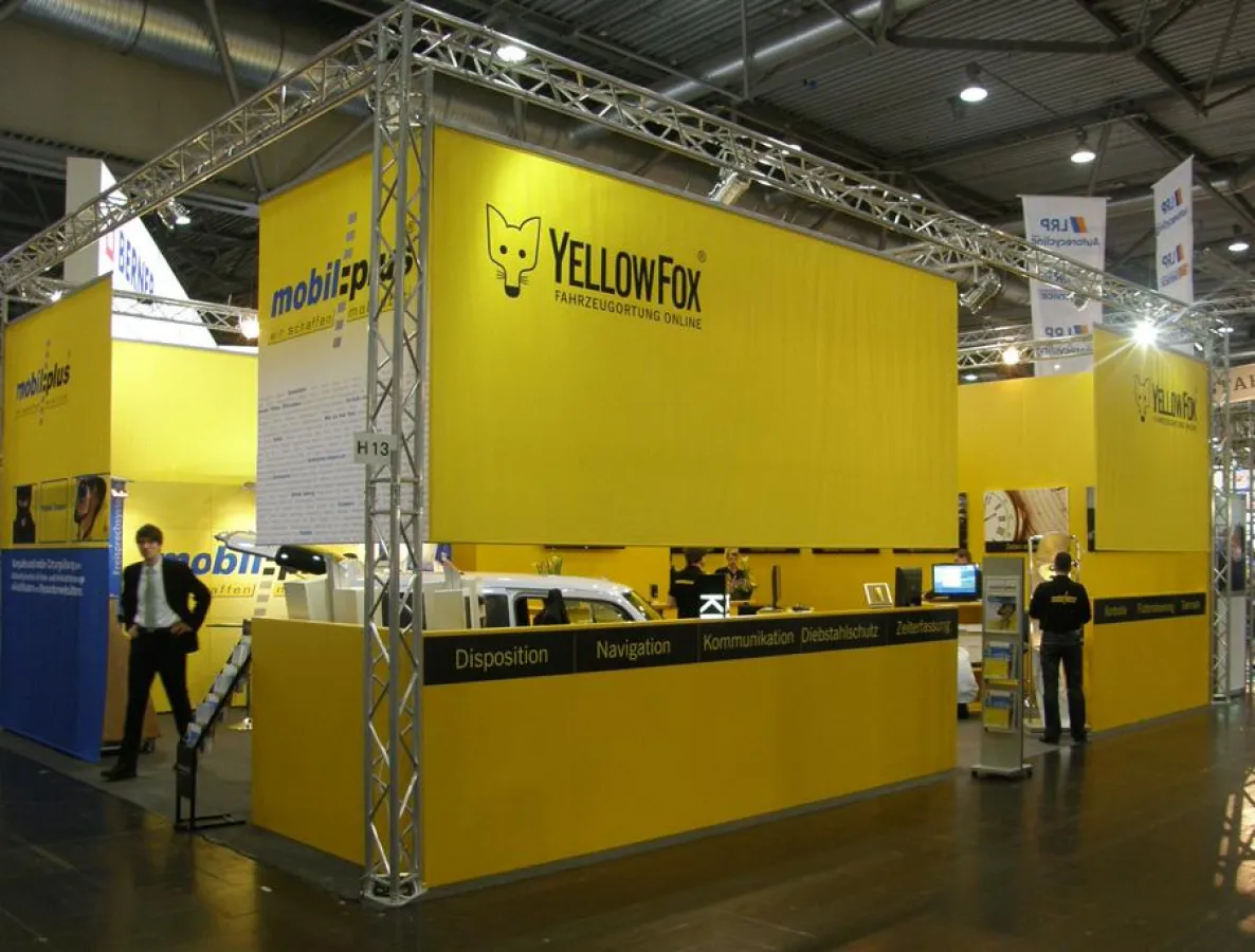 Der 90qm-Messestand der mobilplus und YellowFox GmbH