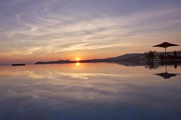 Bild: Condé Nast Traveller’s Readers‘ Choice Awards 2018: Drei Auszeichnungen für die Hotels der Myconian Collection