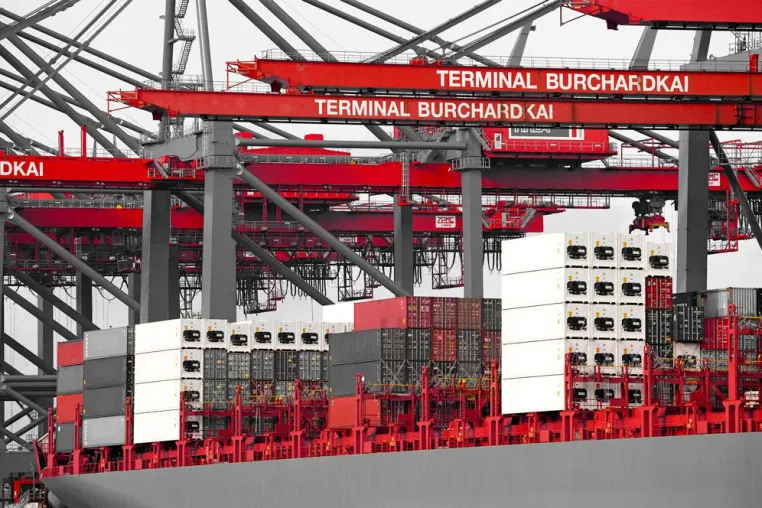 Bild: Neue Studie „Global Trade Management Agenda 2014“ von AEB und DHBW