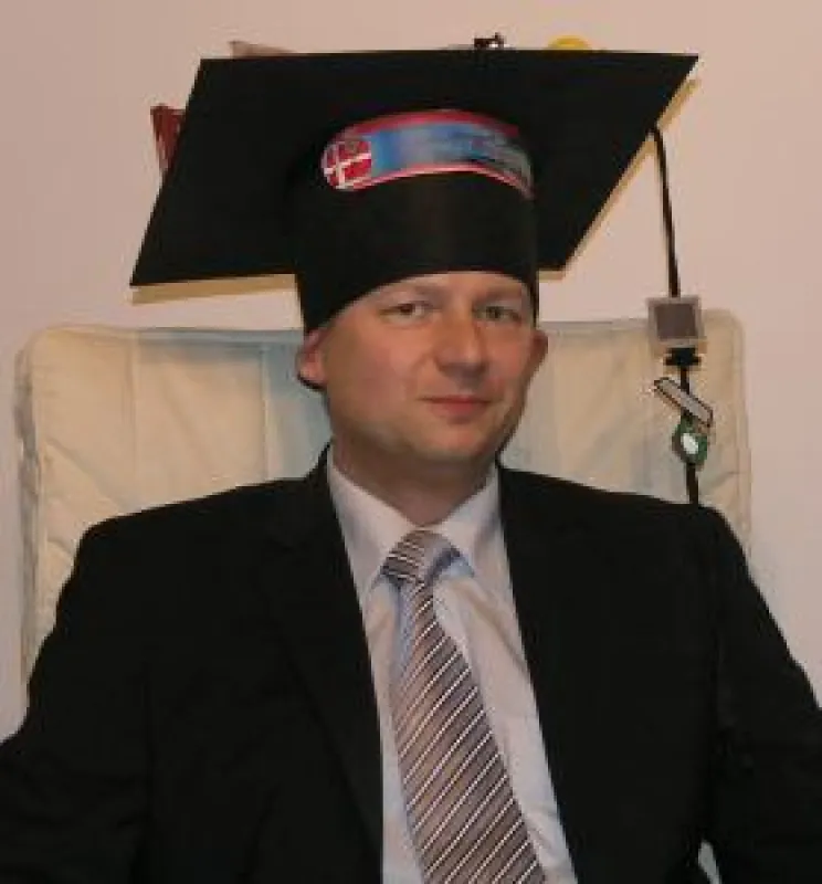 Taufrische Doktorwürde: Thomas Karle