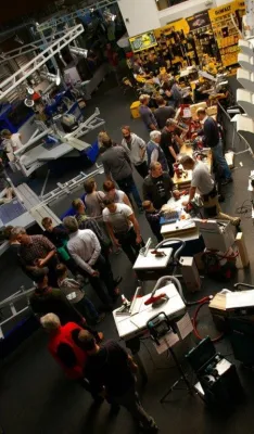 Bild: Fachmesse bei Miller Maschinen und Werkzeuge sehr erfolgreich