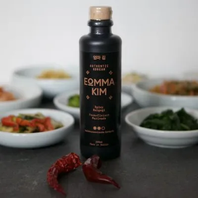 Bild: ANNYEONG HASEYO - EOMMA KIM stellt sich vor