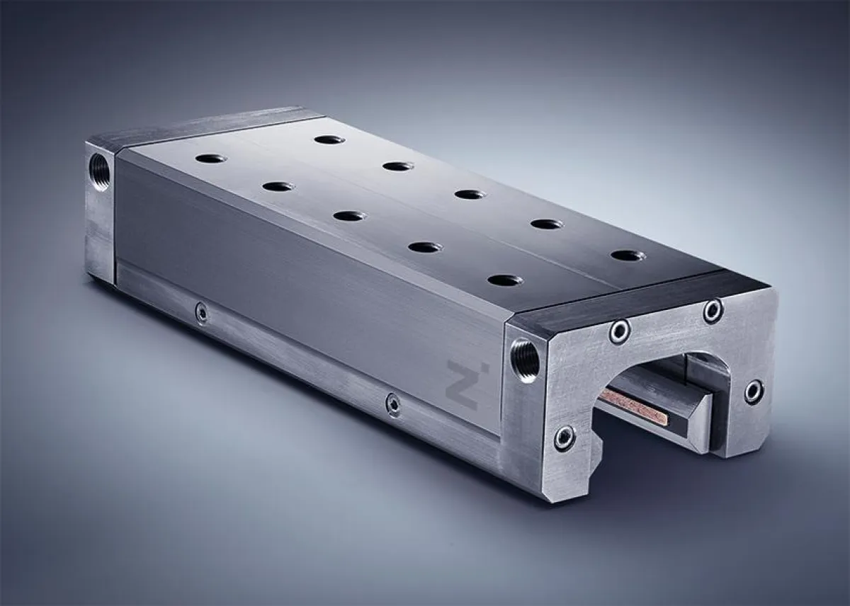 Die Baureihe LBHS von der Zimmer Group klemmt und bremst ohne bewegliche Bauteile