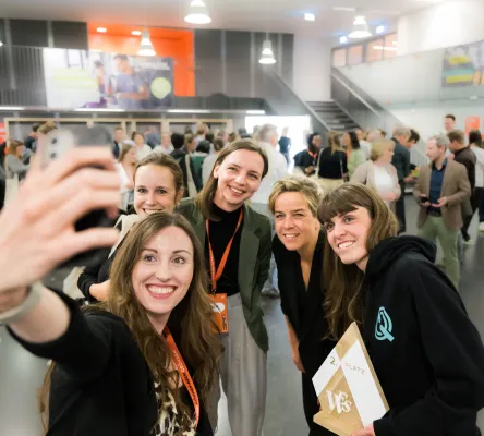 Bild: ZWM Alumnae & Alumni Stories Folge 8 Dr. Alexandra-Gwyn Paetz, Geschäftsführerin der Berlin University Alliance