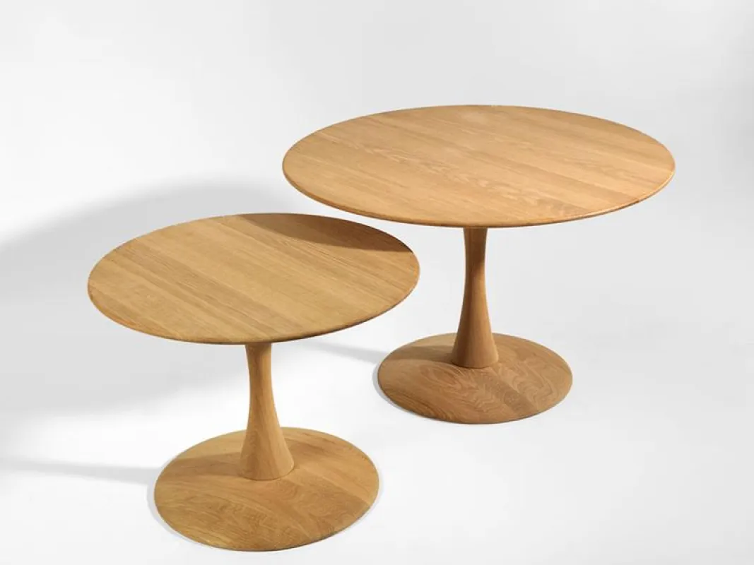 Trissen Tisch und Hocker