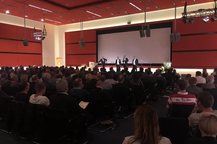 Erfolgskonzepte beim 5. Schütz Dental-Event Bild: Erfolgskonzepte beim 5. Schütz Dental-Event