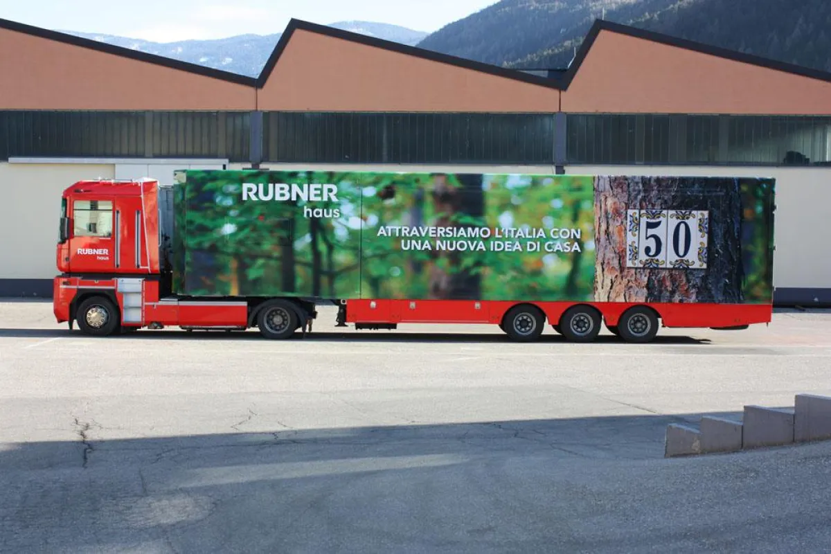 Tour LKW, Bild: Rubner Haus
