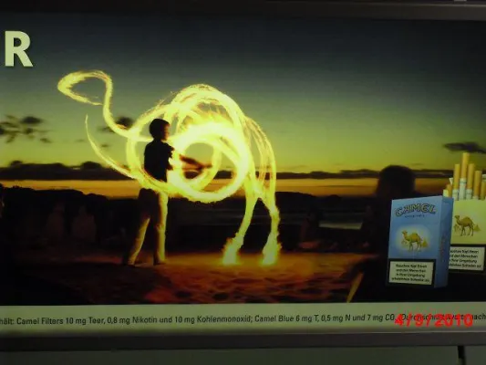 Bild: Tabakkonzern instrumentalisiert Kind für Zigarettenwerbung