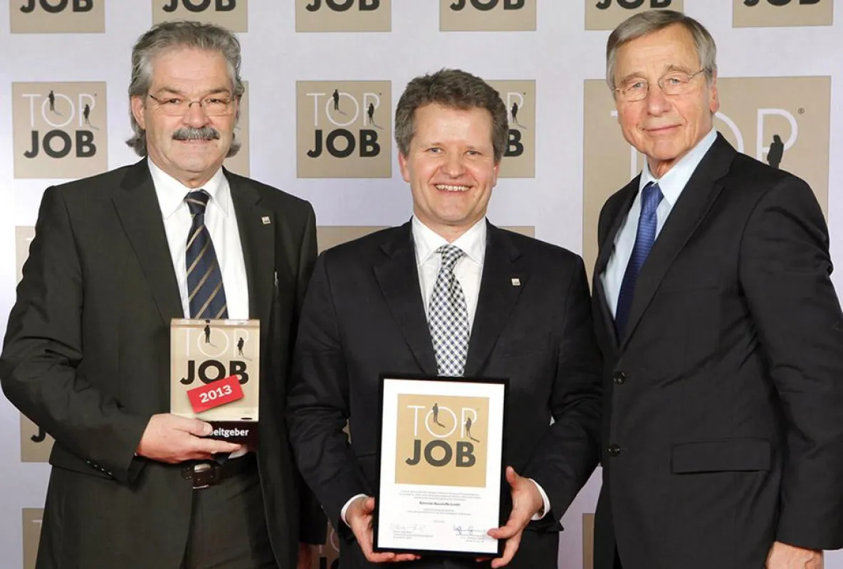 Für ihr herausragendes Personalmanagement erhielt die Kemmler Baustoffe GmbH den