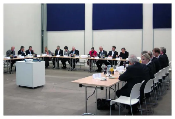 Bild: Georgische Botschafterin zu Gast bei Koschany + Zimmer Architekten KZA in Essen