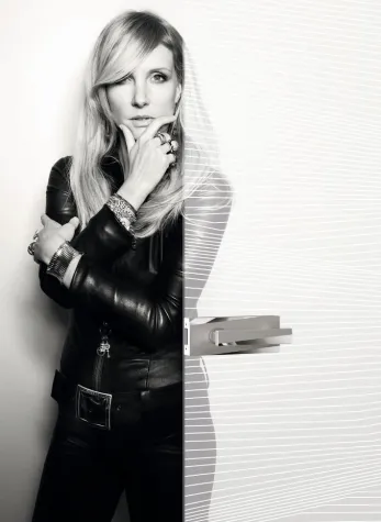 FACETTED SURFACES - FASHION MEETS ARCHITECTURE Bild: FACETTED SURFACES - FASHION MEETS ARCHITECTURE