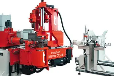 Bild: Rohrbiegetechnik von transfluid® mit servoelektrischem Antrieb