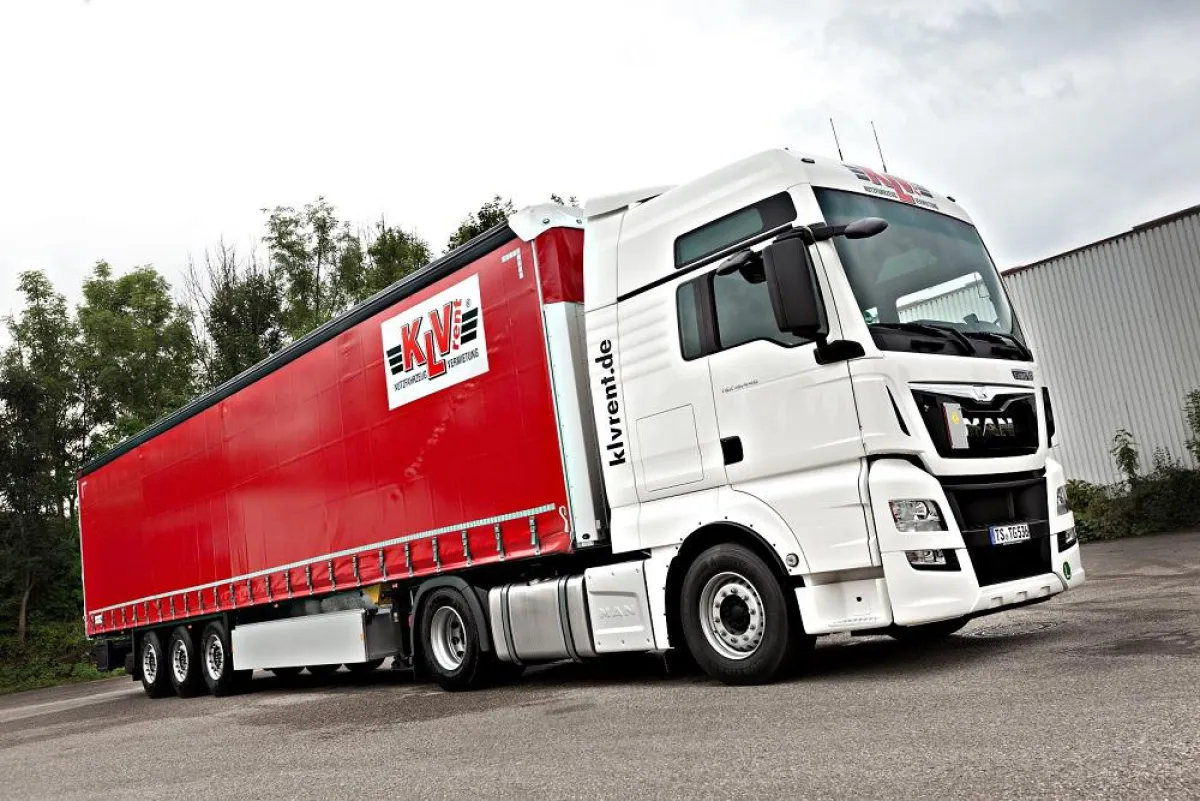 KLV rent LKW SZM Trailer mieten