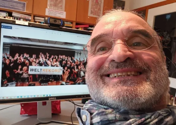 Bild: 60 Sekunden zittern: 2. Internationaler Zoom-Hack-Weltrekord!