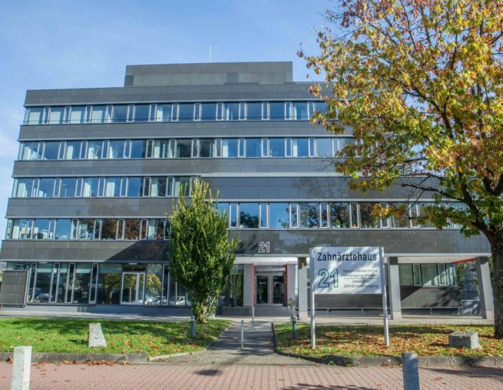 Hauptsit der KZV Hessen in Frankfurt: Sie ist für die zahnärztliche Versorgung in Hessen zuständig