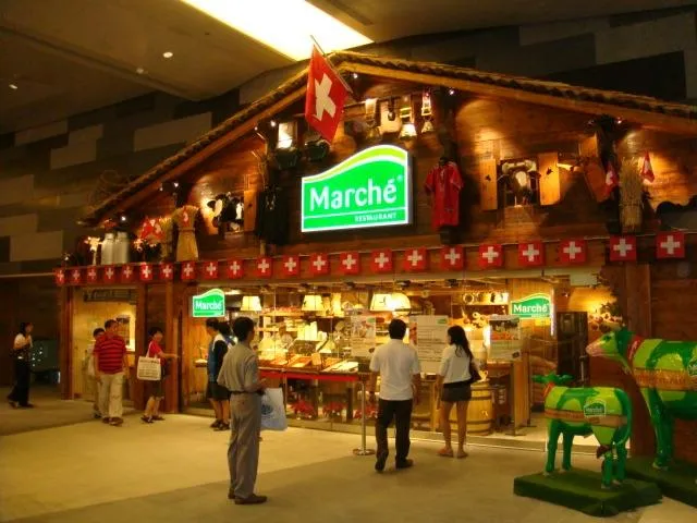 Bild: Zweites Marché® Restaurant in Singapur eröffnet - Schweizer Atmosphäre an der berühmten Orchard Road