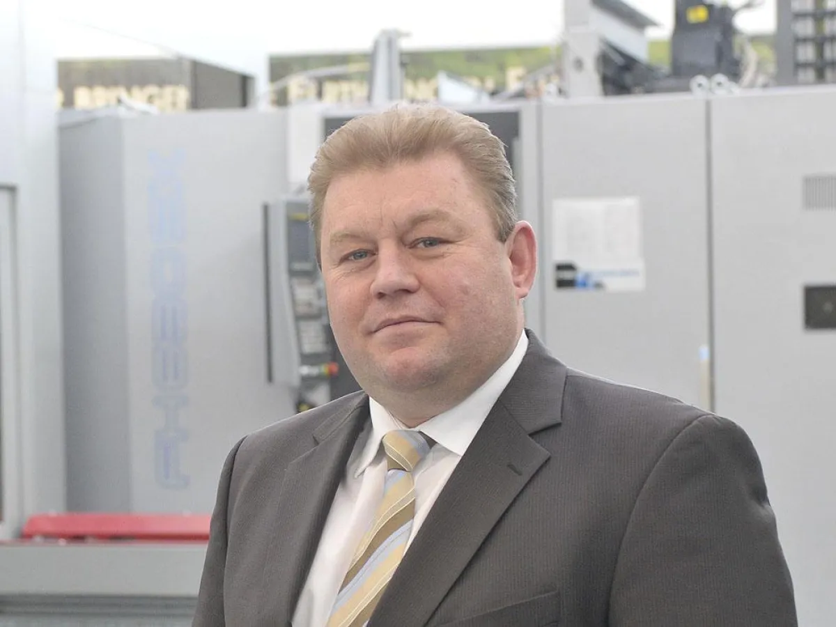 Csaba Lerinc, Geschäftsleitung