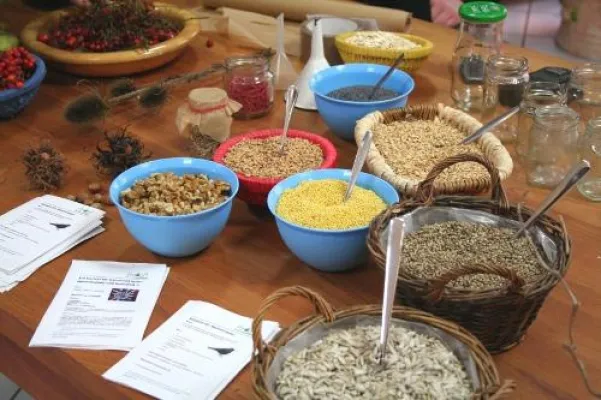 Bild: Futterhilfen zum Schulanfang