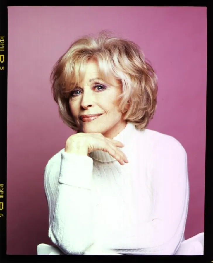 Ebenfalls dabei: Showlegende Bibi Johns