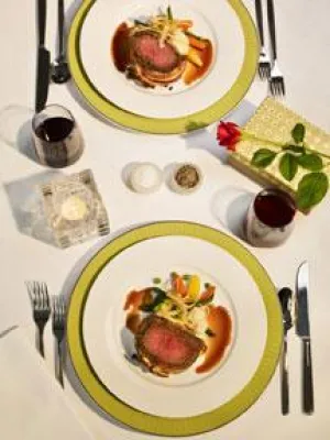 Bild: Mit Neuseeland Hirsch voll im Trend - Zeitsparend mit Spaß kochen - fürs körperliche und seelische Wohlbefinden