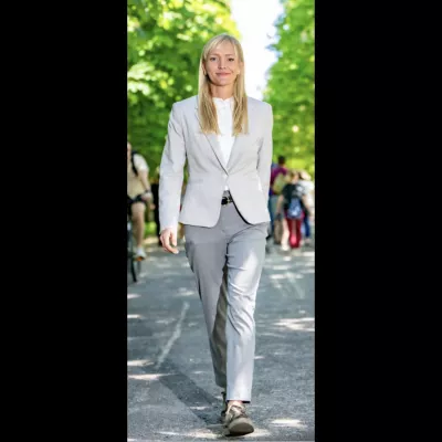 Bild: Kommunalwahl Potsdam - Susanne Lindau FDP stellt sich zum 1. Mal zur Wahl auf 