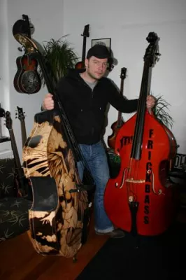 Bild: Frickbass Instrumentenbau wird „Meisterwerk der Woche“