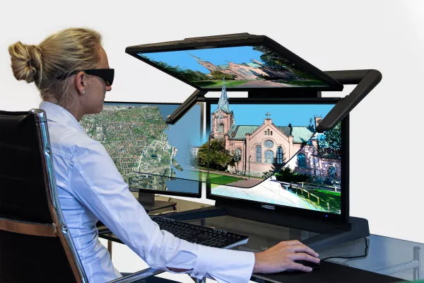 Bild: Terrasolid kartiert die Welt in 3D – 3D PluraView Monitore von Schneider Digital visualisieren in Stereo