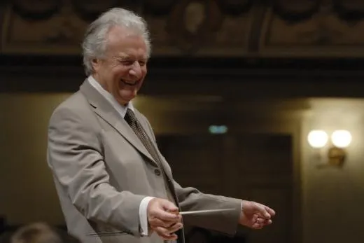 Bild: Sir Colin Davis eröffnet mit dem Gustav Mahler Jugendorchester die Spielzeit der Sächsischen Staatskapelle