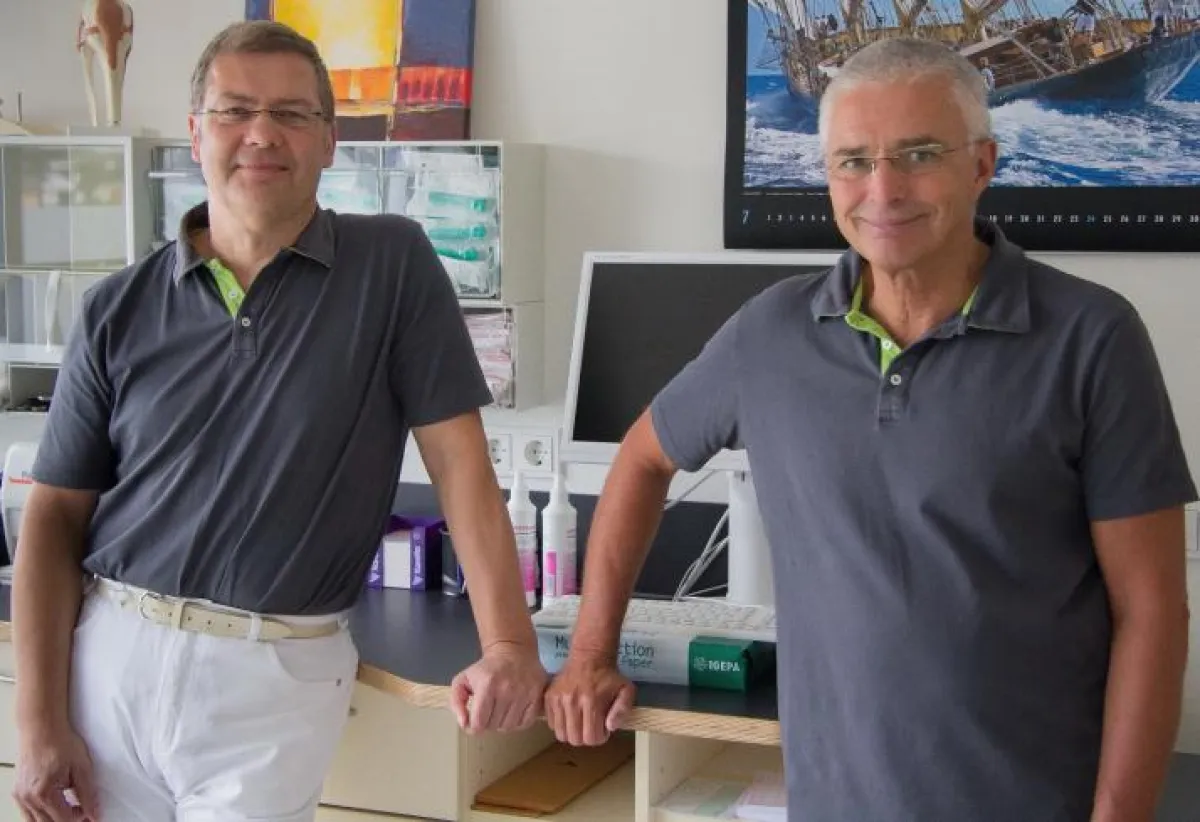Dr. med. Andreas Schwindling und Dr. med. Manfred Breit (v.l.n.r.)