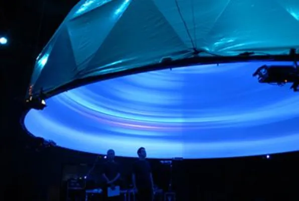 Bild: Ausstellungstipp mit Zendome