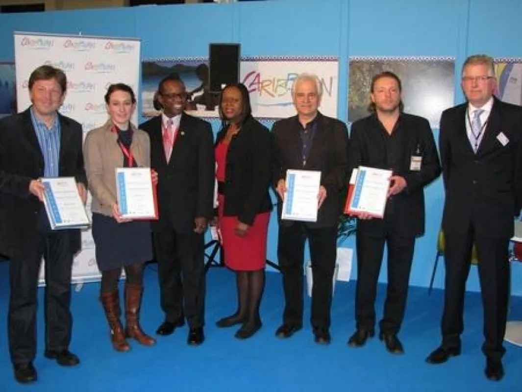 Christian Eichler, Elisabeth Semrad, Hugh Riley (CTO), Carol Hay (CTO), Dietmar Schumann, Martin Cyris, Rolf Nieländer (INEX)