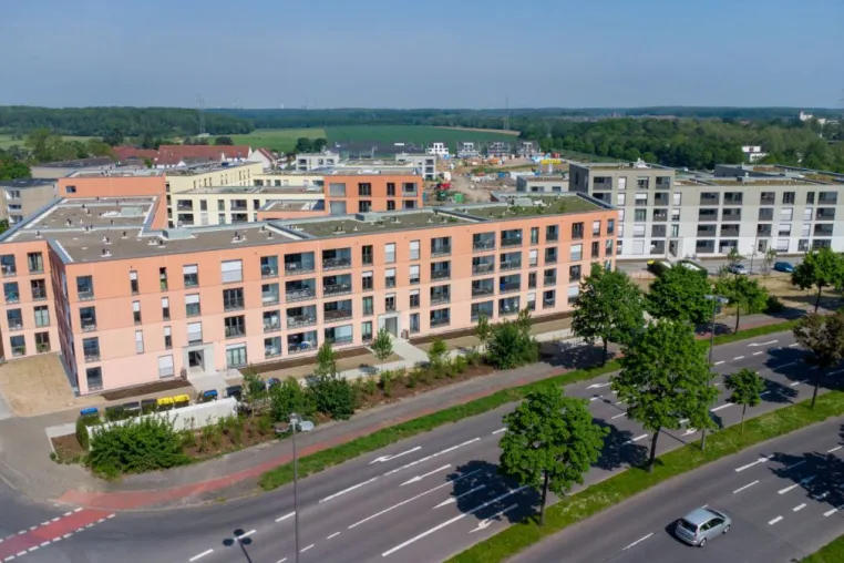 Bild: Großformatige Planelemente für großangelegtes Wohnprojekt