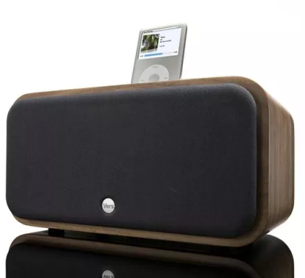 Bild: Das umweltfreundliche Sound System 2X von VersAudio für Apples iPod