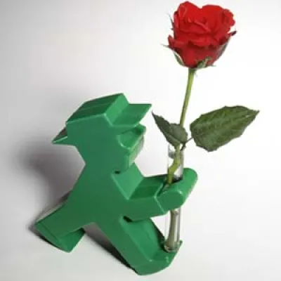 Wo das Ampelmännchen online zu haben ist Bild: Wo das Ampelmännchen online zu haben ist